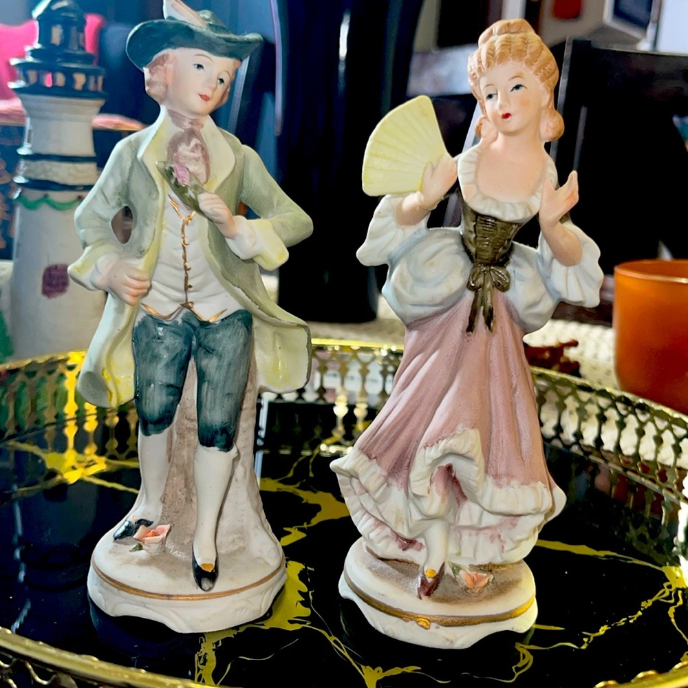 Ucagco Bisque Ceramic Renaissance Japan Lady And Man Figurines Set 2